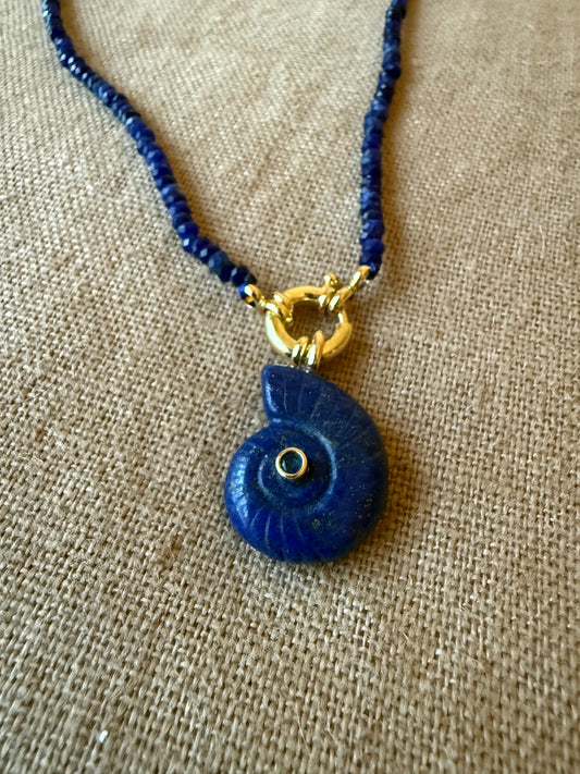 Amonita Blue